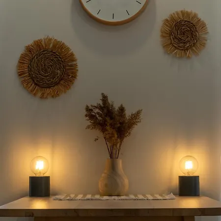 In The Heart Of Paernu, Free Parking! * Παρνού