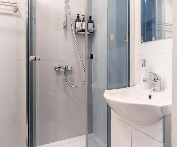 In The Heart Of Paernu, Free Parking!